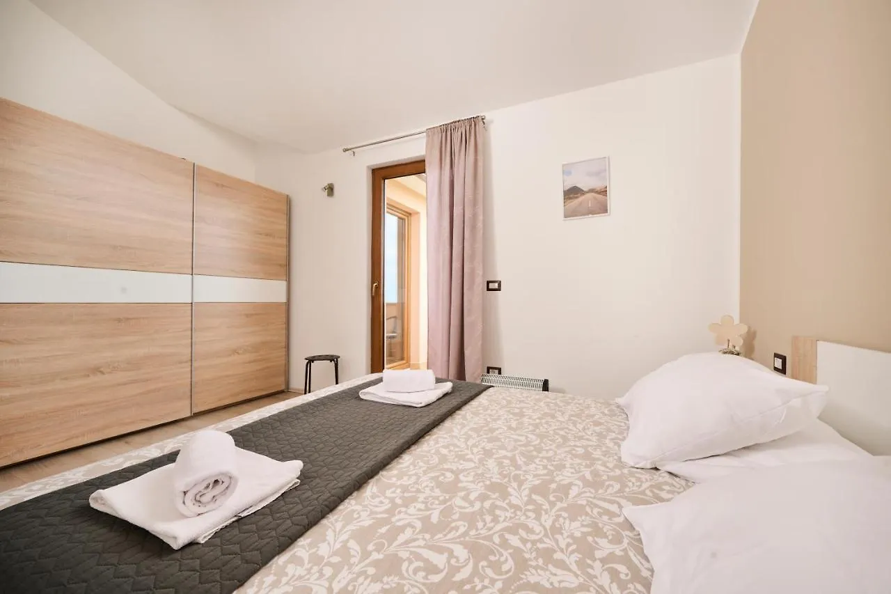 Aisha Apartment Brtonigla
